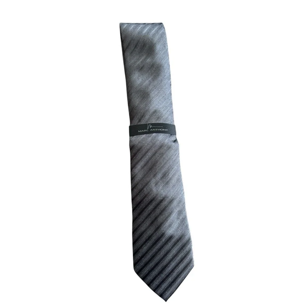 Marc‎ Anthony Gray Tie, New with Tag